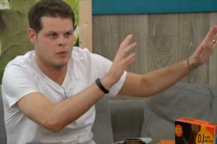 Big Brother 16: Derrick Moves To Shut Out Caleb From Final 3